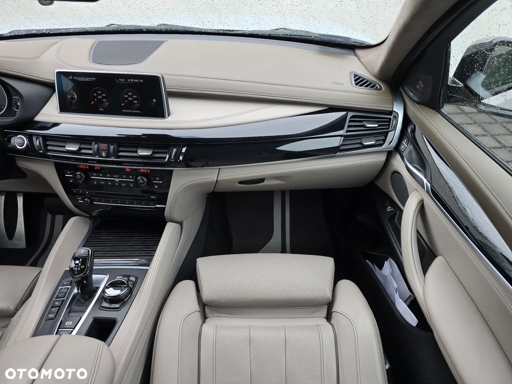 BMW X6 M50d - 13