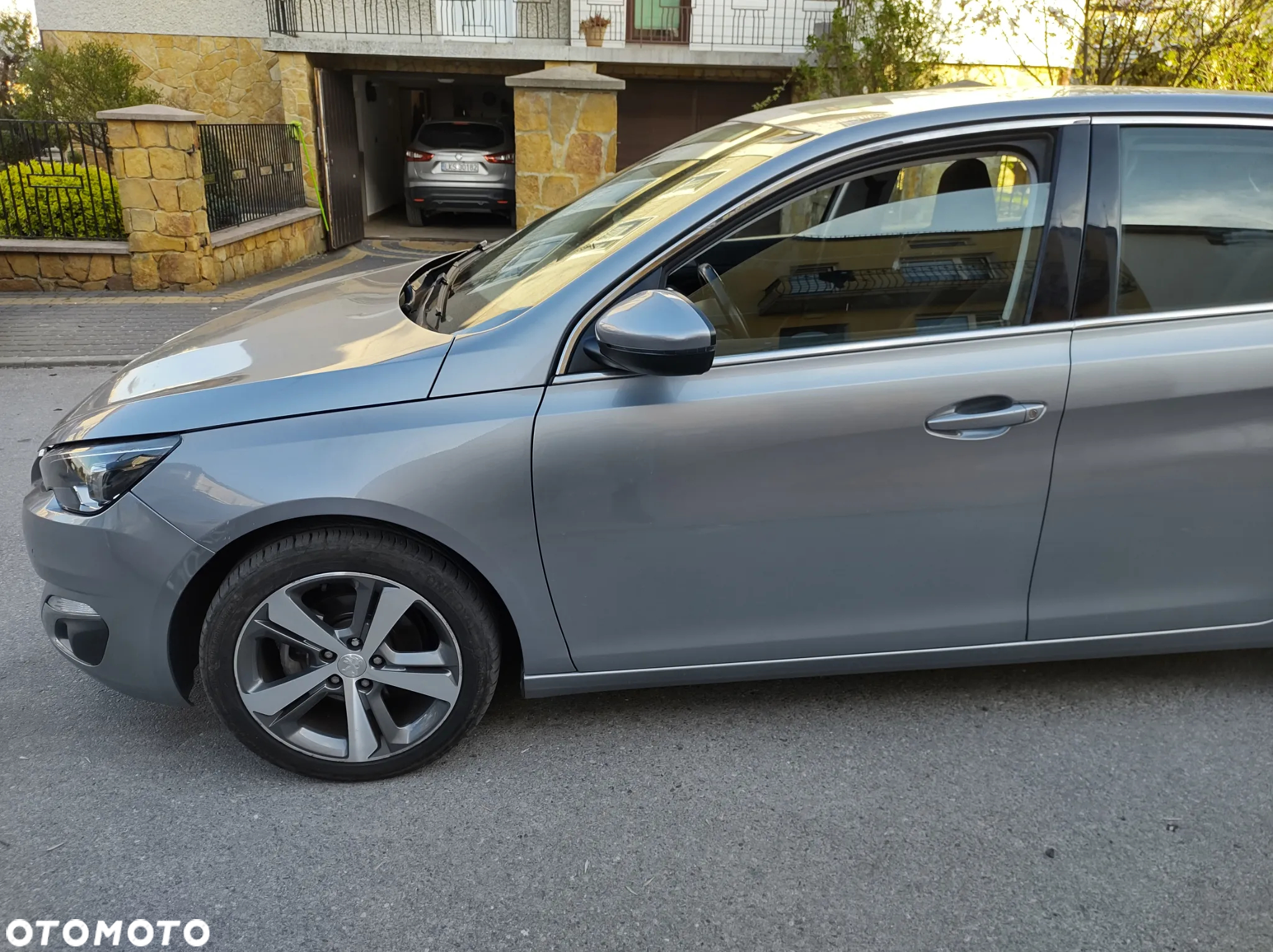 Peugeot 308 1.2 PureTech Allure S&S - 21