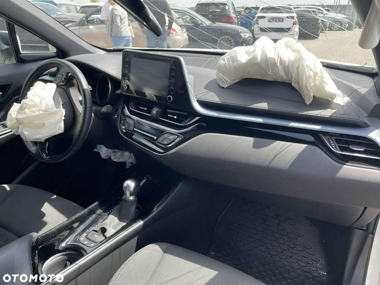 Toyota C-HR 1.8 Hybrid GPF Comfort - 9