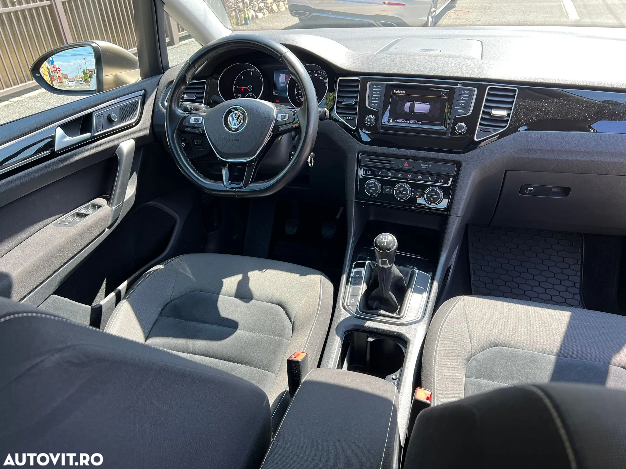 Volkswagen Golf Sportsvan 1.6 TDI BlueMotion Comfortline - 8