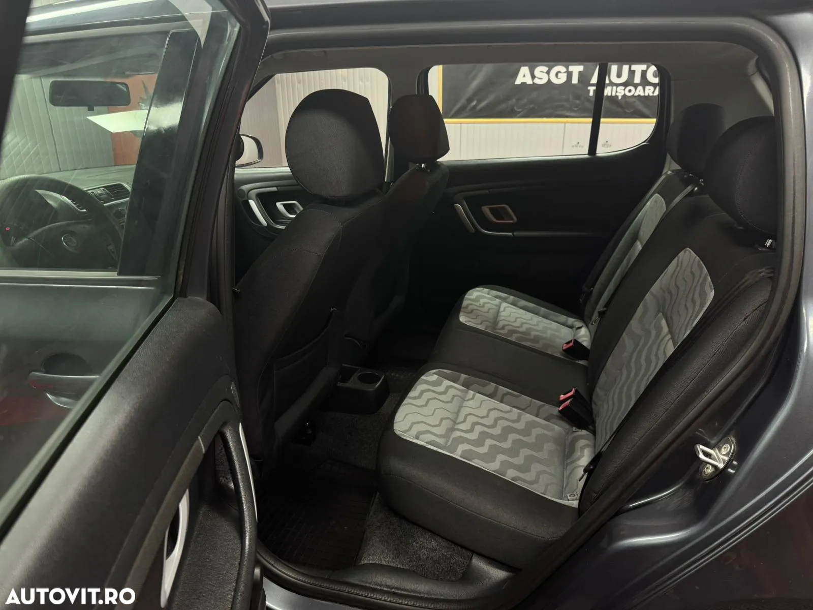 Skoda Fabia - 14