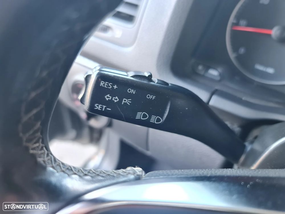 VW Golf 1.9 TDi 6V GT Sport - 21