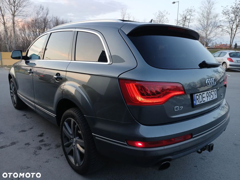 Audi Q7 - 9