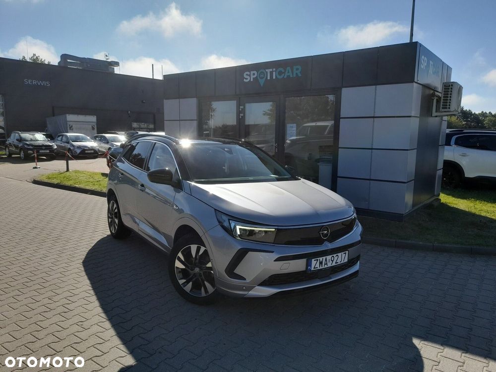 Opel Grandland 1.2 T Business Elegance S&S - 2