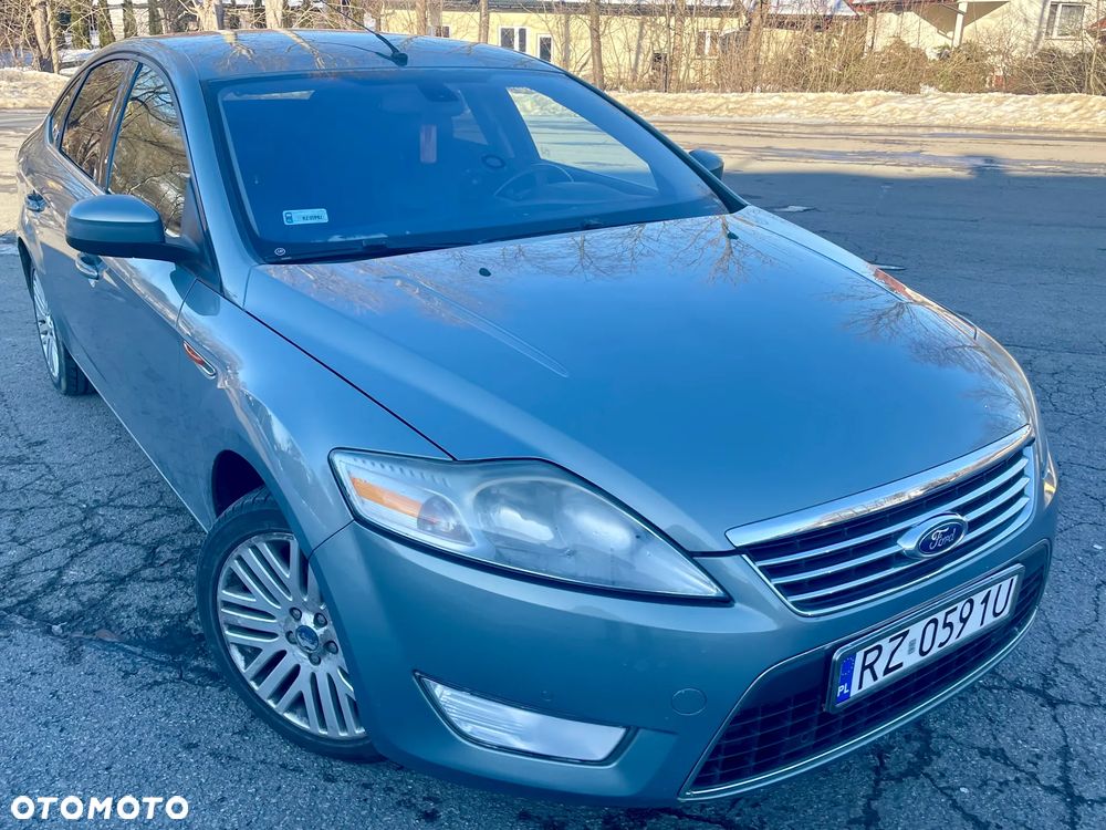 Ford Mondeo 2.0 TDCi Ghia - 10