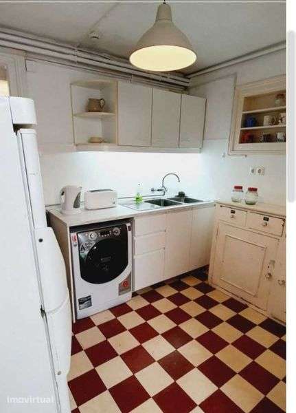 Apartamento T3 em Cave, Príncipe Real a Estudantes - Grande imagem: 5/12