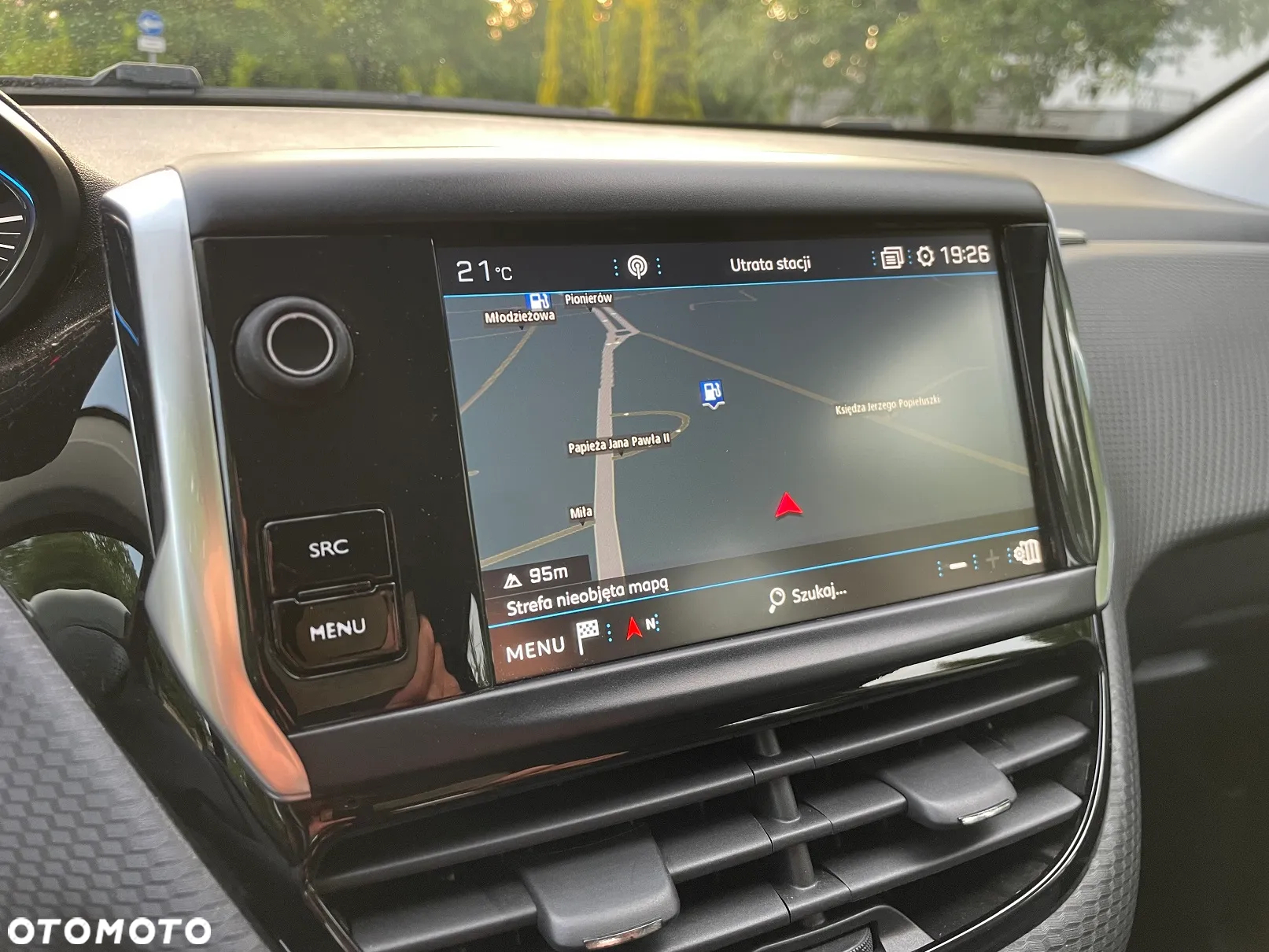 Peugeot 2008 - 25