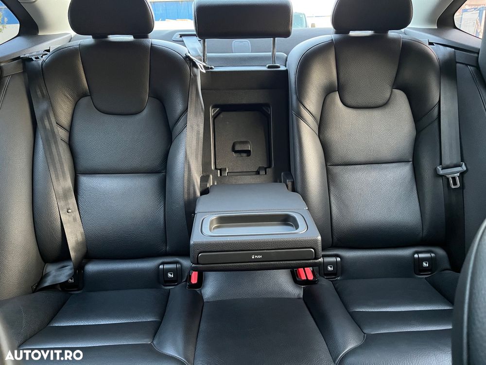 Volvo S90 - 10