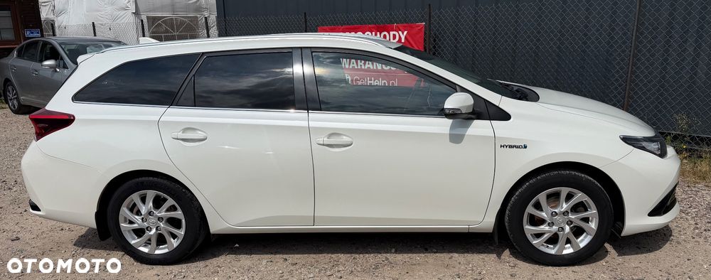 Toyota Auris - 4