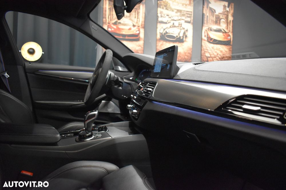 BMW M5 Competition - 35