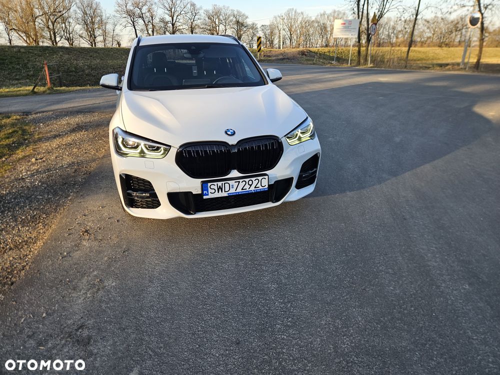 BMW X1 xDrive20i Sport Line sport - 3