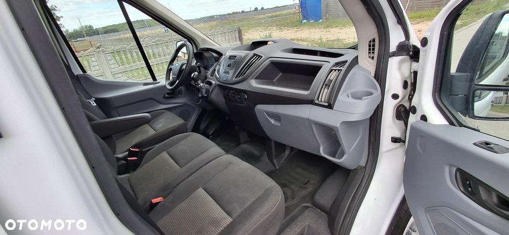 Ford Transit - 14
