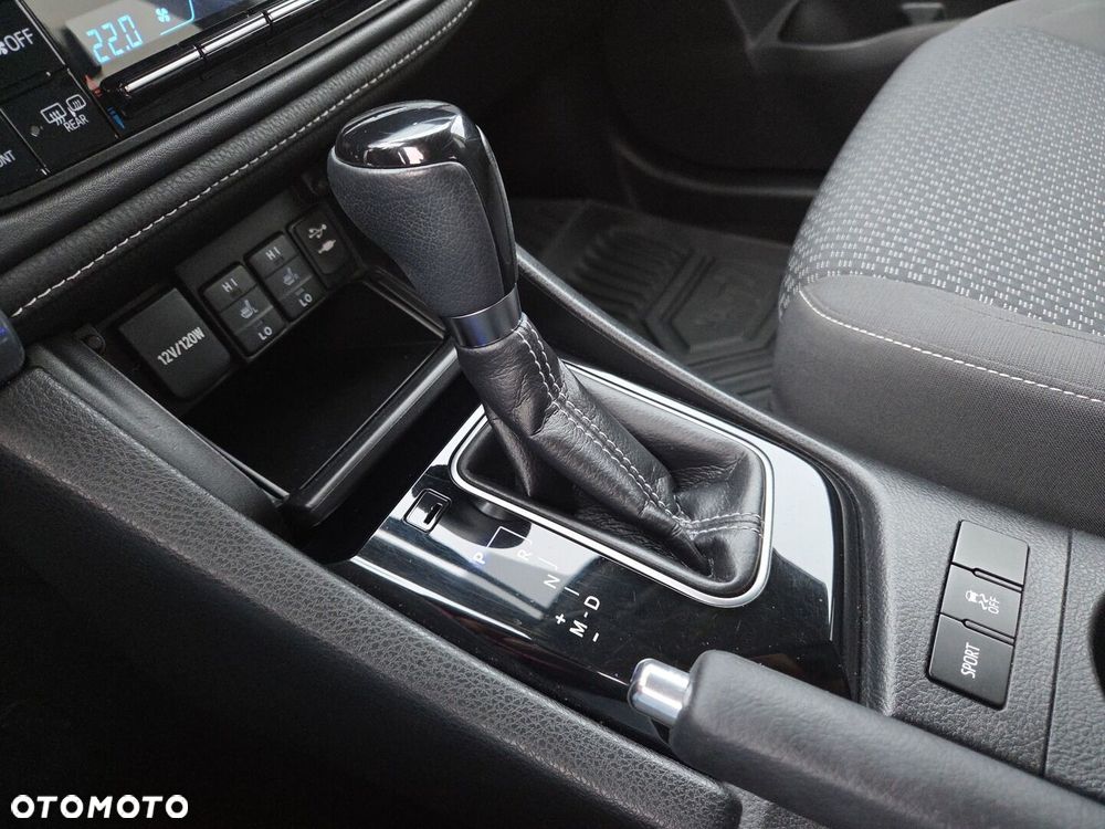 Toyota Corolla 1.6 Premium MS EU6 - 26