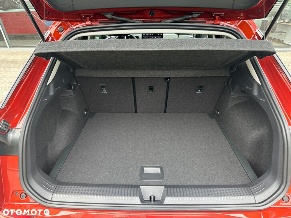 Volkswagen T-Roc 1.5 eTSI Life DSG - 28