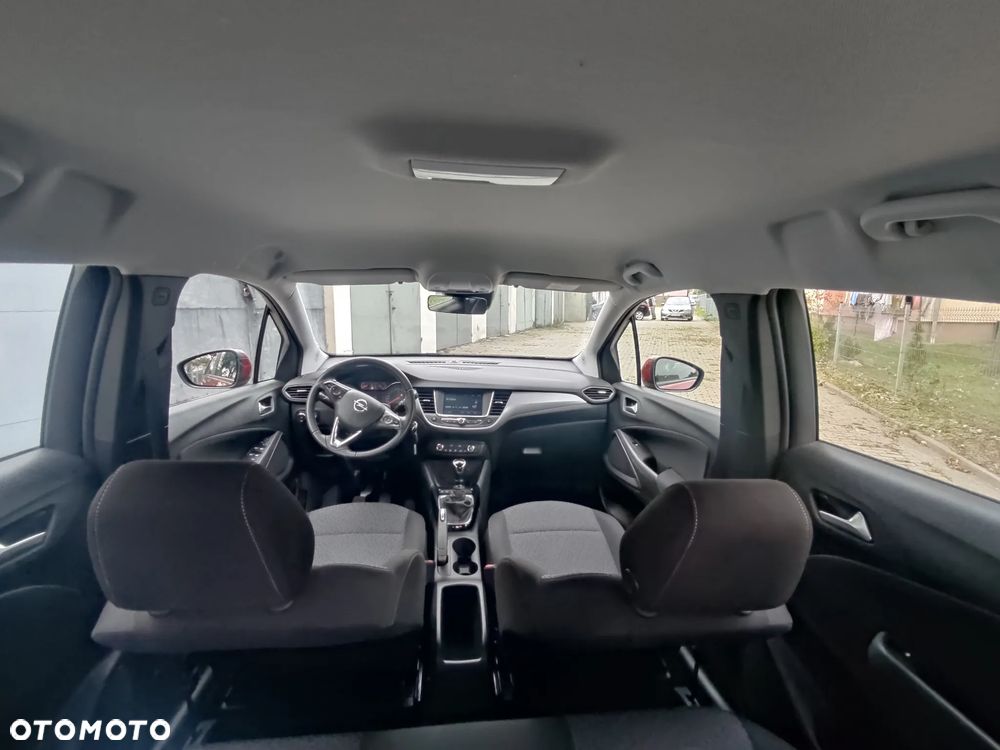 Opel Crossland X 1.2 T Enjoy S&S - 9