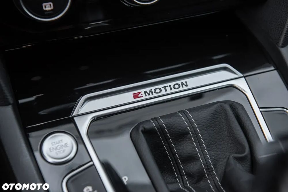 Volkswagen Passat - 26