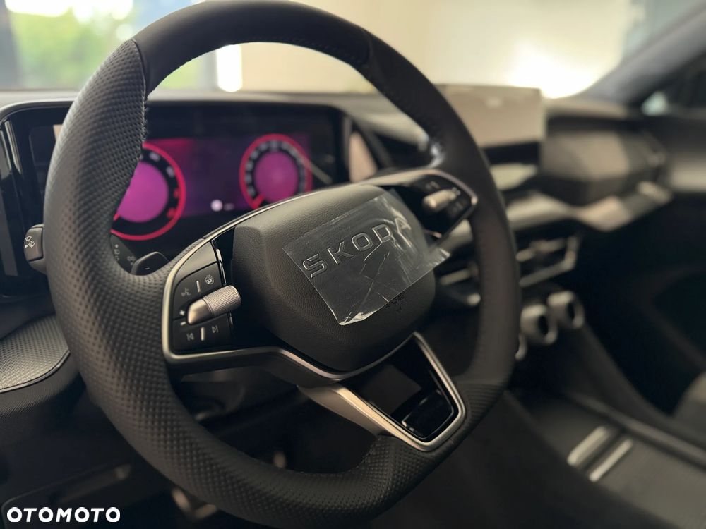 Skoda Kodiaq 2.0 TSI 4x4 Sportline DSG - 17