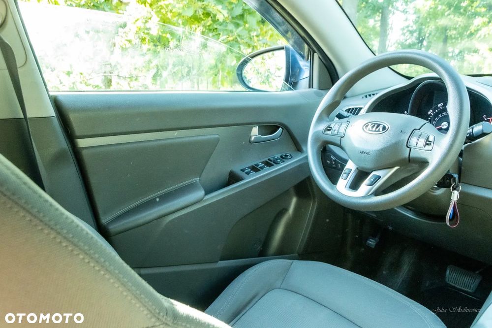 Kia Sportage - 16