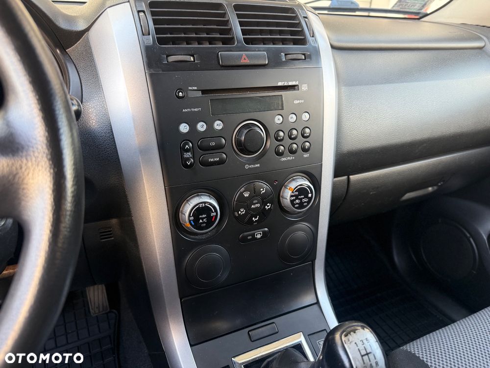 Suzuki Grand Vitara - 8