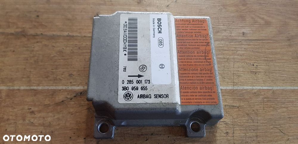 VOLKSWAGEN PASSAT B5  MODUŁ SENSOR AIRBAG 3B959655 - 1