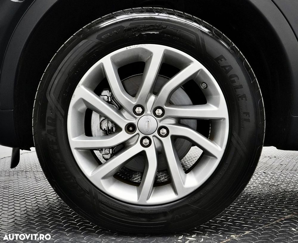 Land Rover Discovery Sport 2.0 l TD4 PURE Aut. - 32