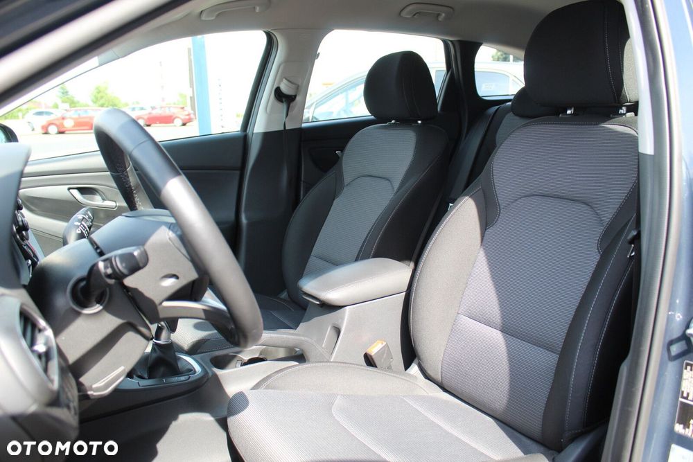 Hyundai i30 - 18
