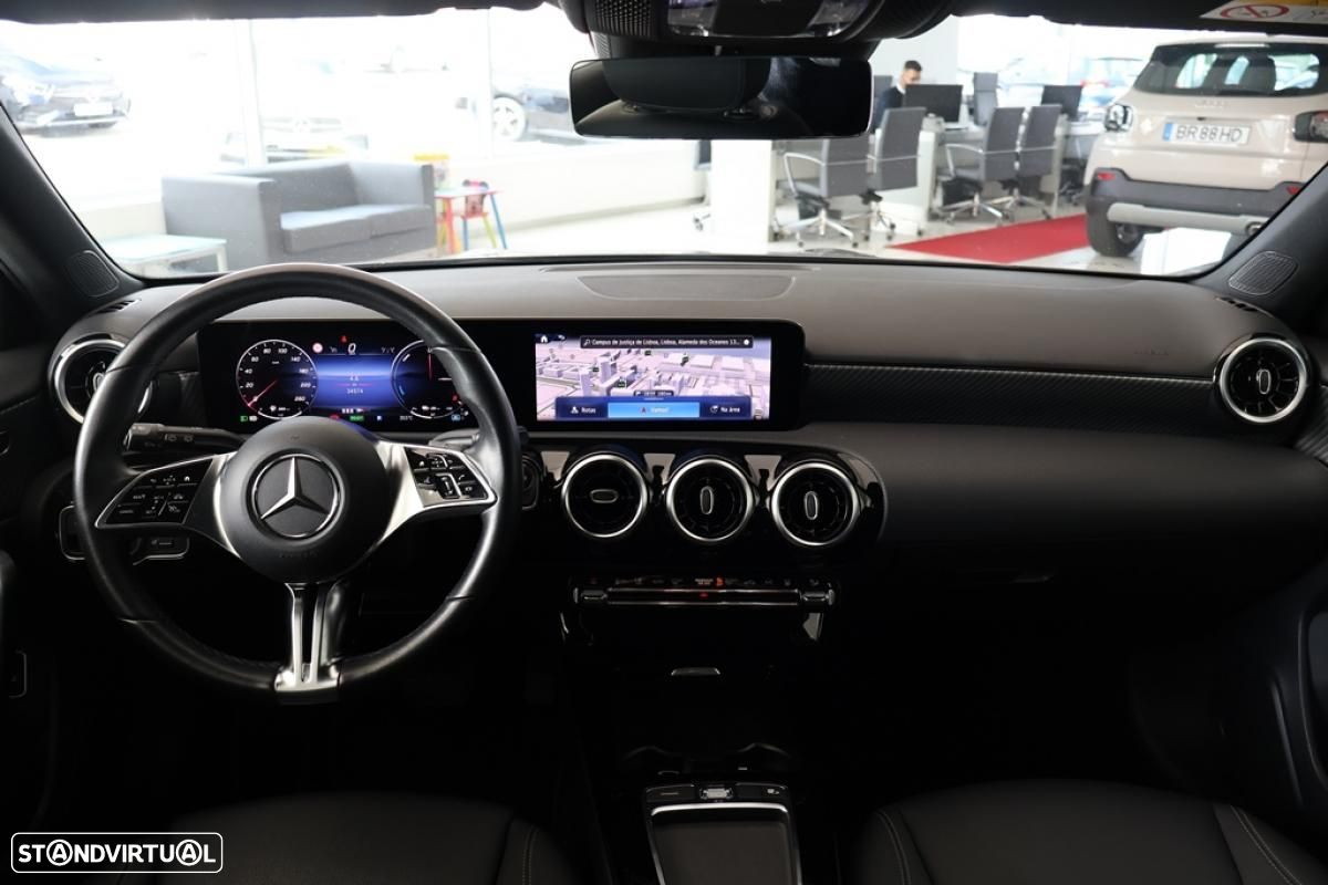 Mercedes-Benz A 250 e - 32