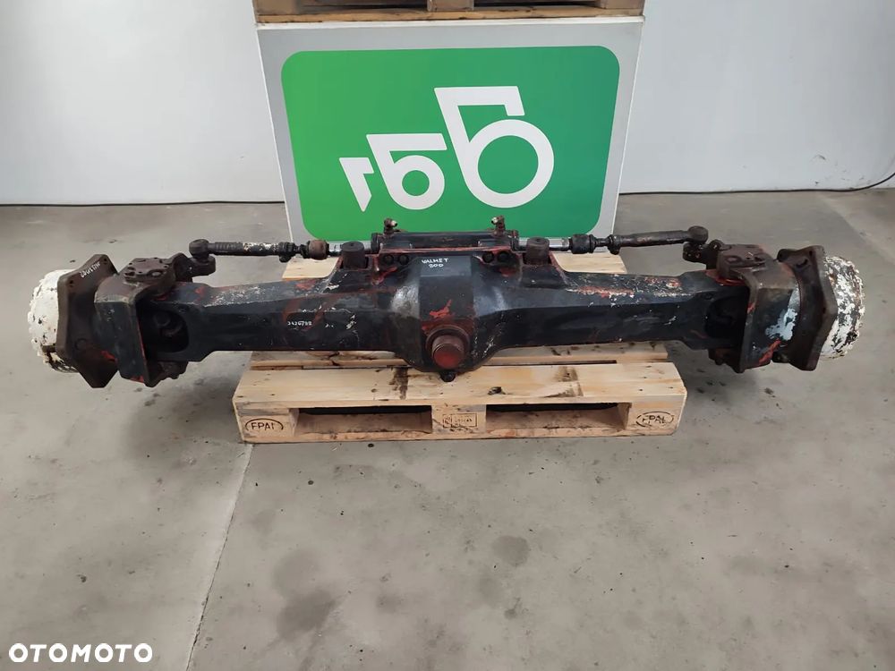Most napędowy  3426798  Valtra  VALMET 8400 - 1