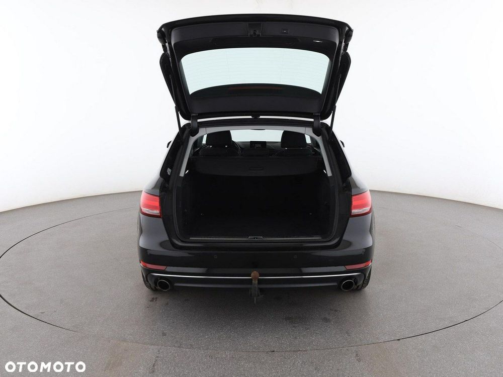 Audi A4 Avant 2.0 TFSI ultra S tronic design - 20