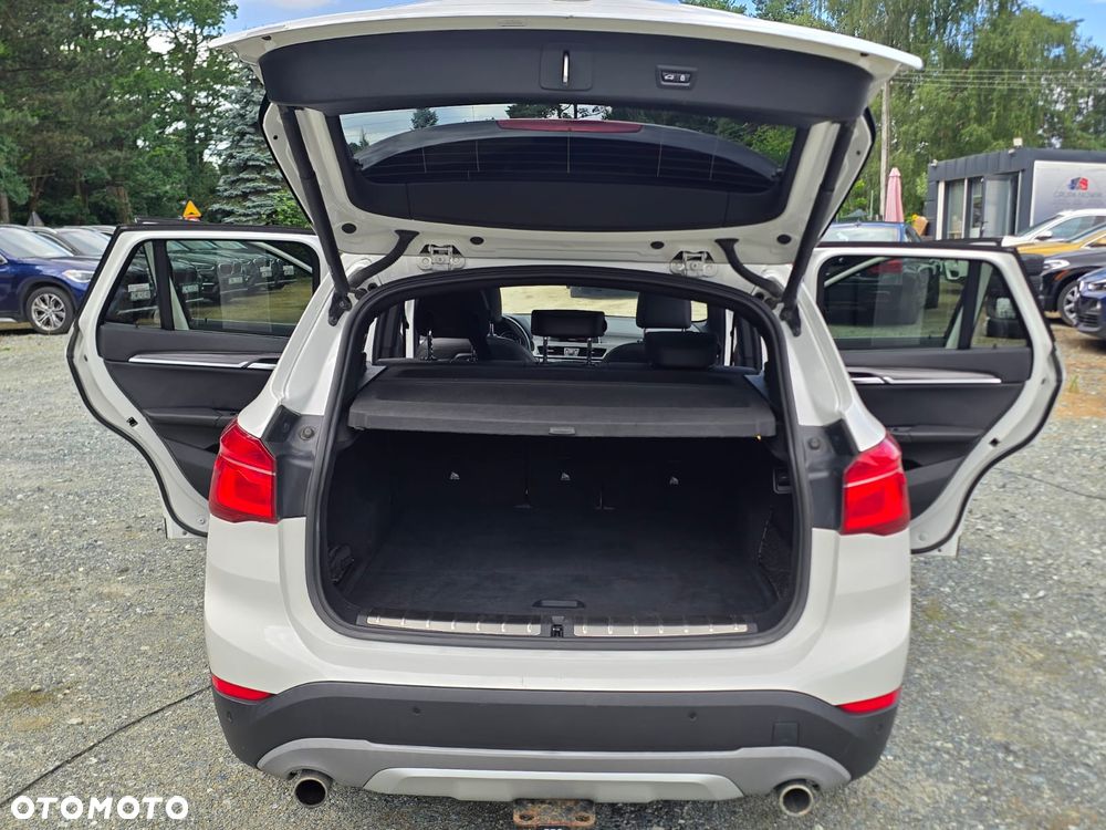 BMW X1 xDrive25i xLine - 31