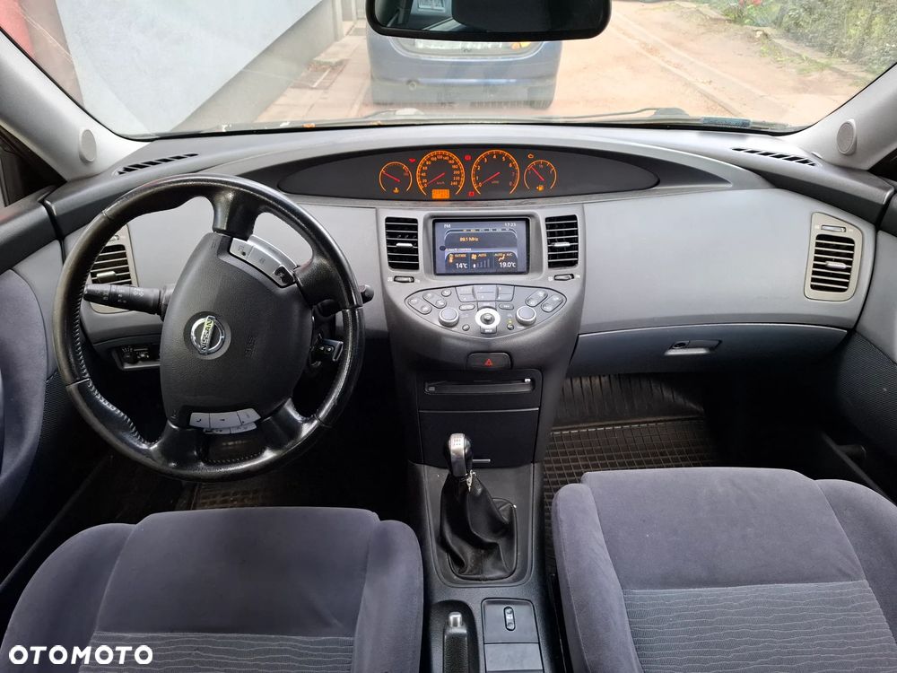 Nissan Primera - 12