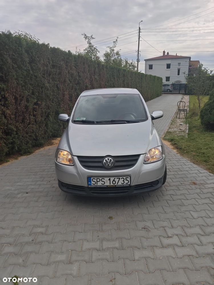 Volkswagen Fox - 2