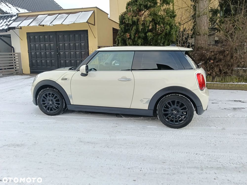 MINI ONE - 7