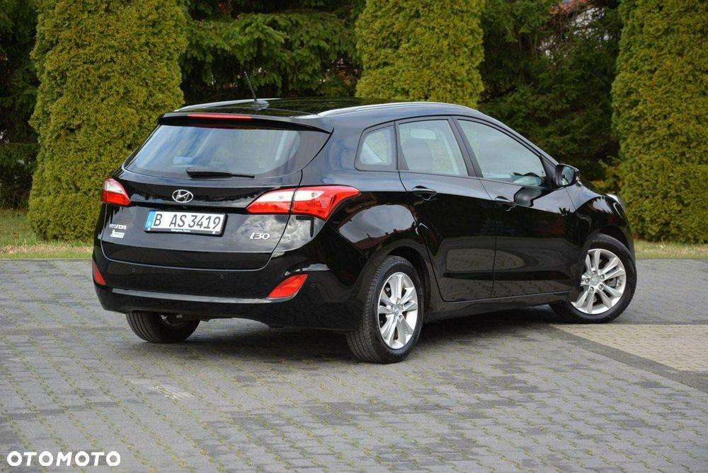 Hyundai i30 1.6 GDI BlueDrive Comfort - 13