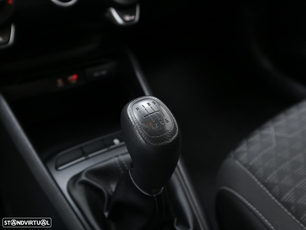 Kia Rio Van 1.4 Van CRDi SX - 17