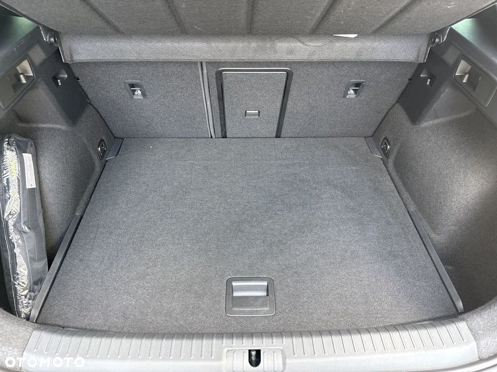 Cupra Formentor 1.5 eTSI mHEV DSG - 37