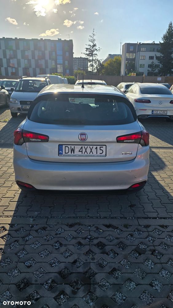 Fiat Tipo 1.4 T-Jet 16v Easy - 9
