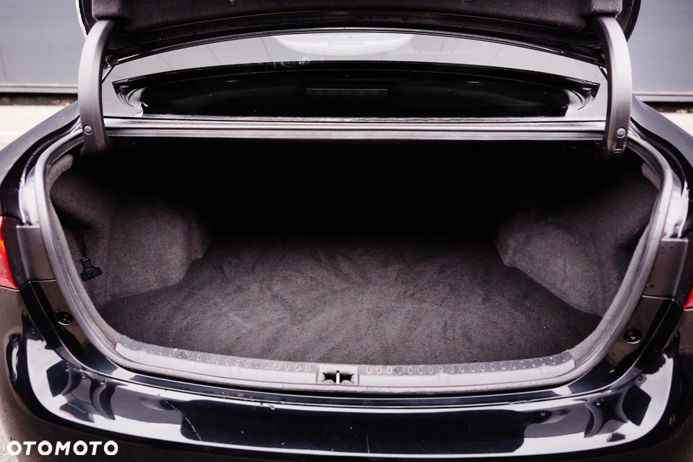 Toyota Avensis 2.0 D-4D Prestige - 38