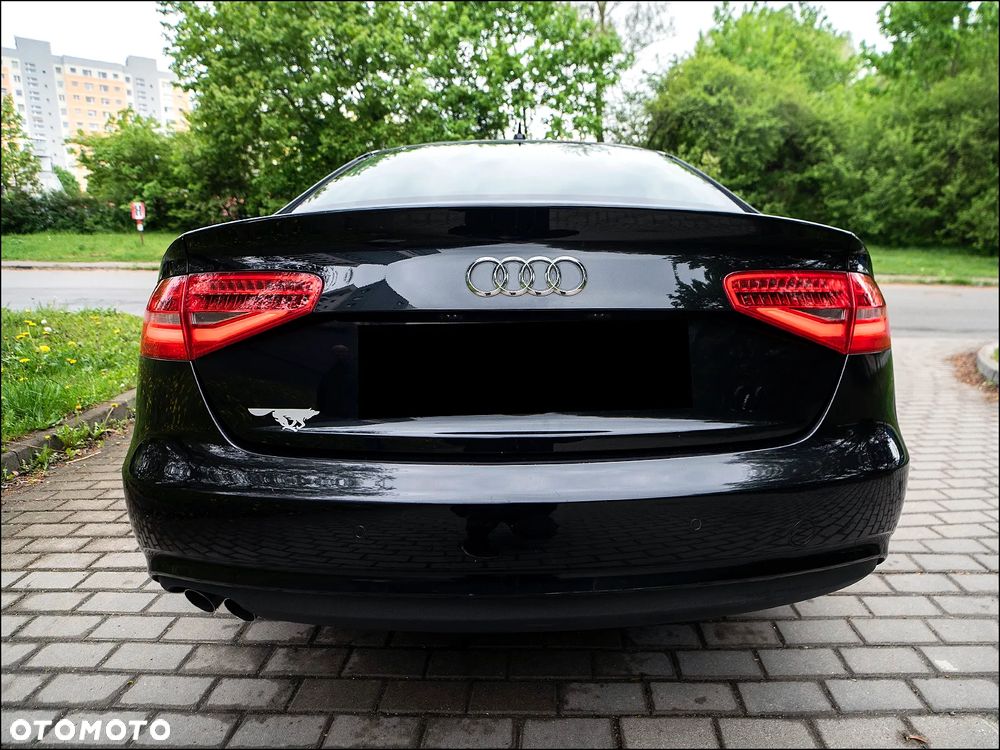 Audi A4 Limousine - 12