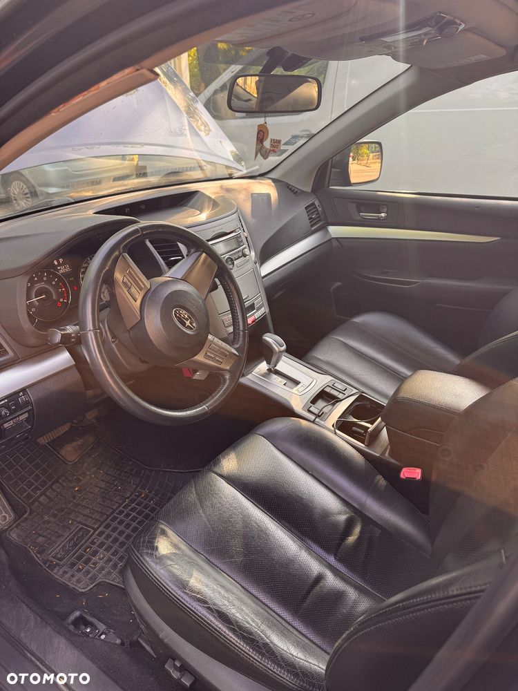 Subaru Legacy 2.5i Comfort - 9