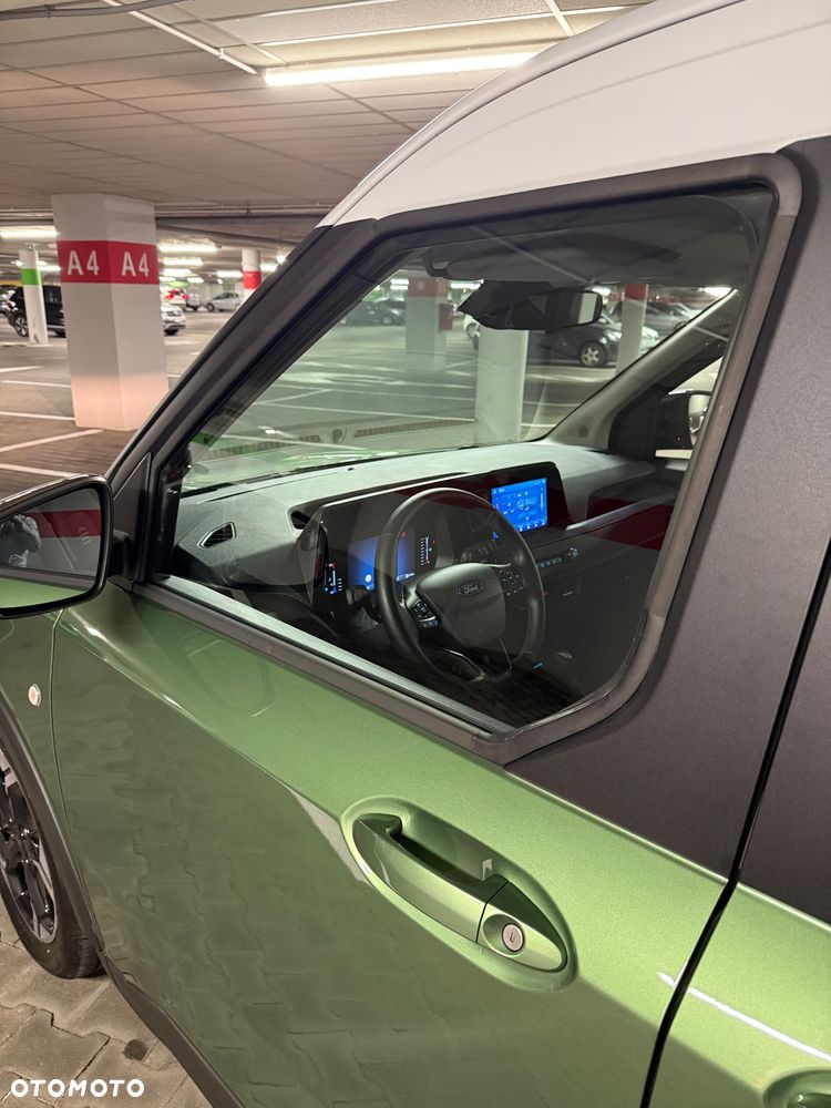 Ford Tourneo Courier 1.0 EcoBoost Active - 9