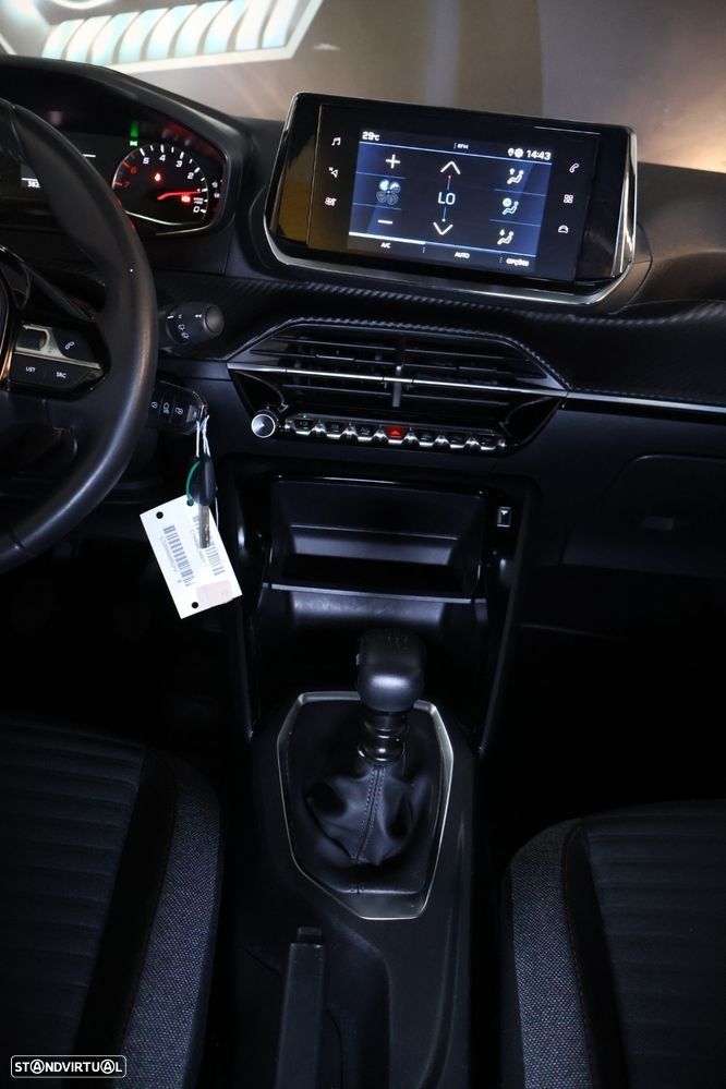 Peugeot 2008 1.2 PureTech Active Pack - 13