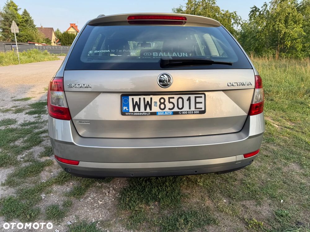 Skoda Octavia 1.4 TSI Ambition - 14