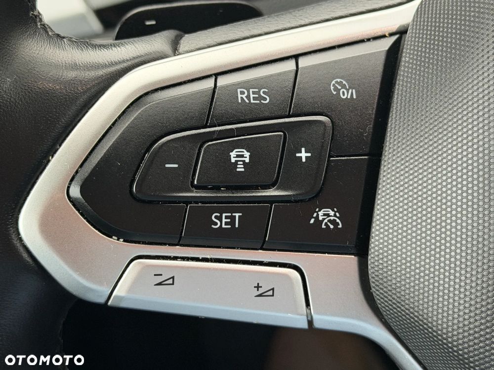 Volkswagen Passat 1.5 TSI EVO Comfortline DSG - 23