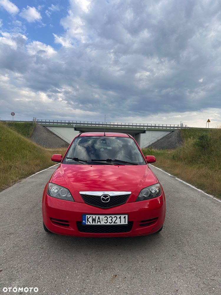 Mazda 2 1.4 Exclusive - 4