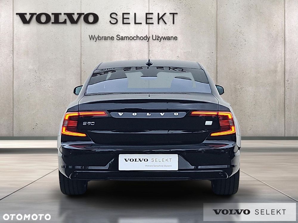 Volvo S90 T8 AWD Plug-In Hybrid Ultimate Dark - 4