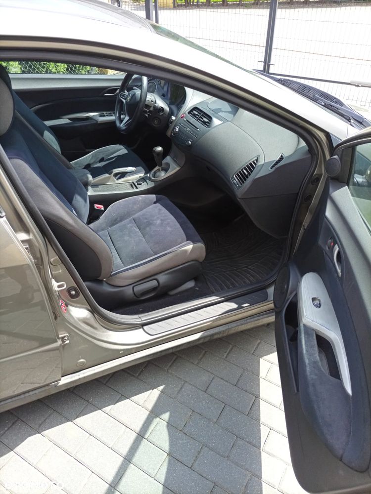 Honda Civic 2.2i-CTDi Sport - 4