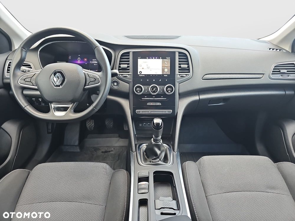 Renault Megane 1.3 TCe Evolution - 21