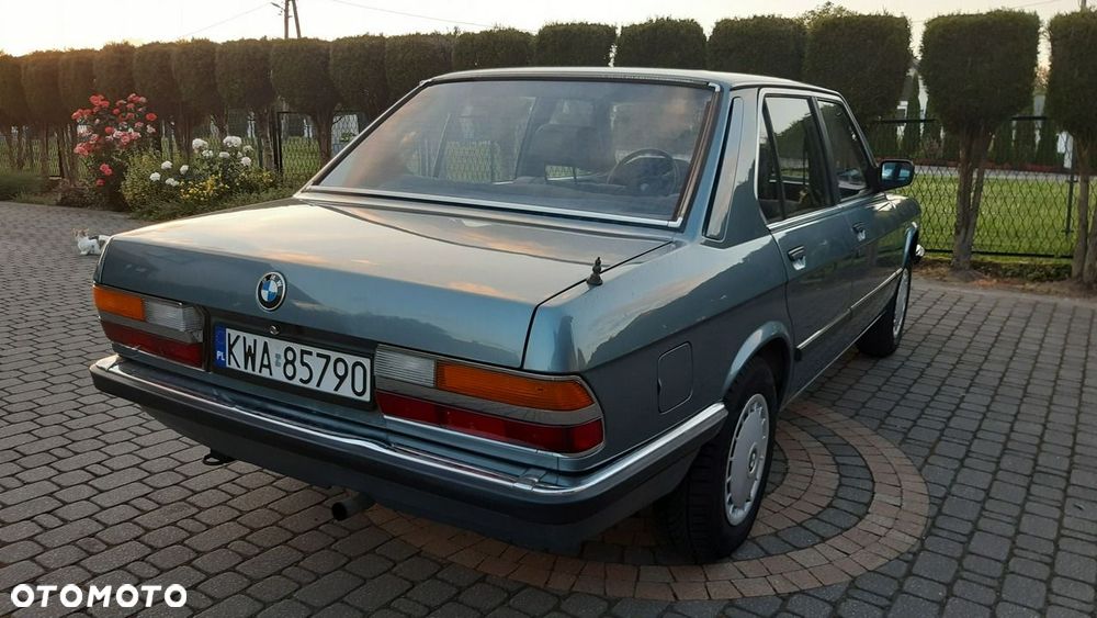 BMW Seria 5 - 29