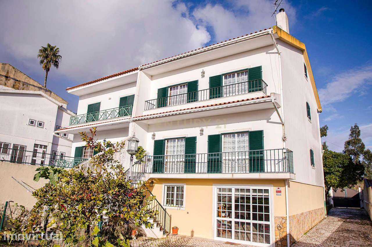 Moradia T5 com Piscina Privada e Jardim | Lote de 830m² entre Lisboa e - Grande imagem: 4/51
